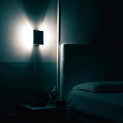 Lampa ścienna Applique a Volet Pivotant E14 niebieska NEMO