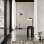 Lampa stołowa AJ Oxford 41 cm czarna Louis Poulsen