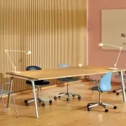 Lampa stołowa AQ01 biała Fritz Hansen