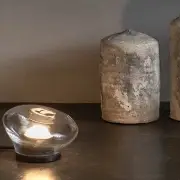 Lampa stołowa Agua transparentna Karman