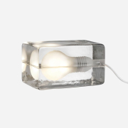 Lampa stołowa Block biały przewód Design House Stockholm