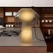 Lampa stołowa Lilly przydymiona Karman
