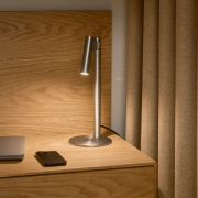 Lampa stołowa Makoto