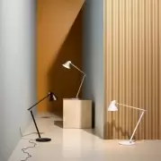 Lampa stołowa NJP czarna Louis Poulsen