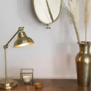 Lampa stołowa Xavi mosiężna White Label Living