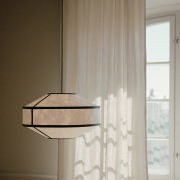 Lampa wisząca Kite 55 cm biało-czarna New Works