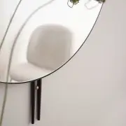 Lustro ścienne IOI Gubi