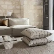 Poduszka dekoracyjna calm 80 cm FERM LIVING