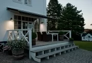 Lampa ścienna zewnętrzna AJ 50 czarna Louis Poulsen