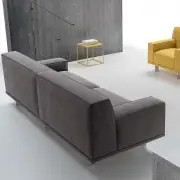 SOFA MORIS