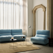 Sofa Hi Lo AV54 3-osobowa Błękitna Andtradition