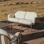 Sofa ogrodowa Joncols 2 os. beżowa kave home