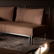 Sofa rozkładana Sly czarne nogi Taura Cappuccino Innovation