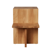Stolik pomocniczy Distinct dębowy Ferm Living