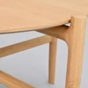 Stolik kawowy Holton okrągły dębowy Rowico