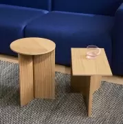 Stolik kawowy Slit oblong lakierowany dąb HAY