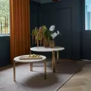 Stolik kawowy Tribus 80 cm Złoto/Trawertyn AYTM