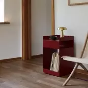 Stolik Na Kółkach Rotate Sc73 Czerwony Andtradition