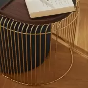 Stolik okazjonalny Curva złoty AYTM