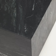 Stolik okazjonalny Sorein 40 cm czarny kave home
