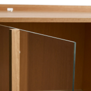 Witryna Onix dębowa Kave Home