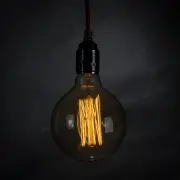 ŻARÓWKA DEKORACYJNA GLOBE 125 STRAIGHT 40W LOFTLIGHT