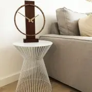ZEGAR STOŁOWY Carl Small brązowy NEXTIME 