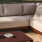 Zestaw ogrodowy Nerano 5-osobowy brązowy kave home