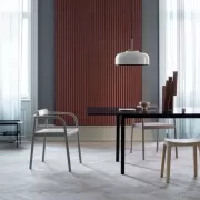 KRZESŁO AHM SZARE SIEDZISKO TRZCINOWE Please Wait to be Seated