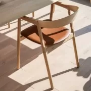 Krzesło Muna naturalna skóra Gazzda