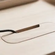 biurko Acentric dąb lakierowany BOLIA