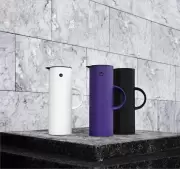 TERMOS EM77 1L CZARNY STELTON