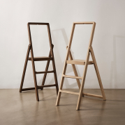 Drabina Step ciemny dąb Design House Stockholm