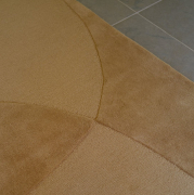 Dywan Split Plains musztardowy Linie Design