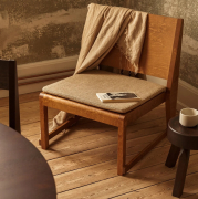 Fotel Easy Chair 01 brązowe Frama