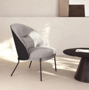 Fotel Eamy jasnoszary kave home