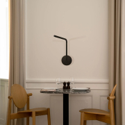 Kinkiet Omni Pivot czarny UMAGE