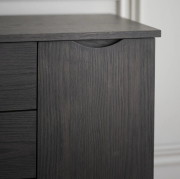 Komoda Filippa 150 cm brązowa Rowico