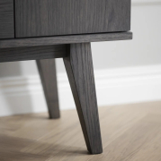 Komoda Filippa 150 cm brązowa Rowico