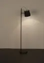 LAMPA PODŁOGOWA BUCKLE HEAD CZARNA ZUIVER