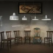 LAMPA WISZĄCA GANGSTER BIAŁA 35 CM KARMAN