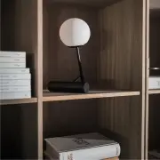 Lampa Stołowa Phare Led Ceglasta Audo Copenhagen