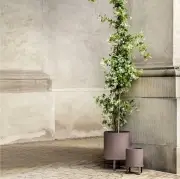 DONICZKA BAU DUŻA CZARNA FERM LIVING