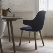 Krzesło Catch JH1 DĄB PRZYDYMIONY ANDTRADITION