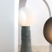 Lampa Kokeshi mała biała Pulpo