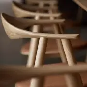 Krzesło Swing dąb bielony Bolia