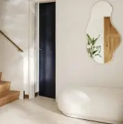 Lustro Pond duże chromowane Ferm Living