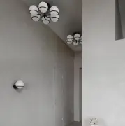 Lampa ścienna Le Sfere Model 237-1 czarna z przewodem Astep