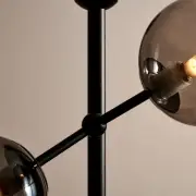 Lampa podłogowa Atom przydymiona Halo Design
