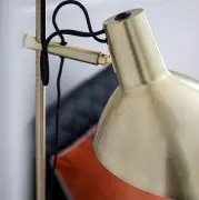 Lampa stołowa Metropole mosiężna Halo Design